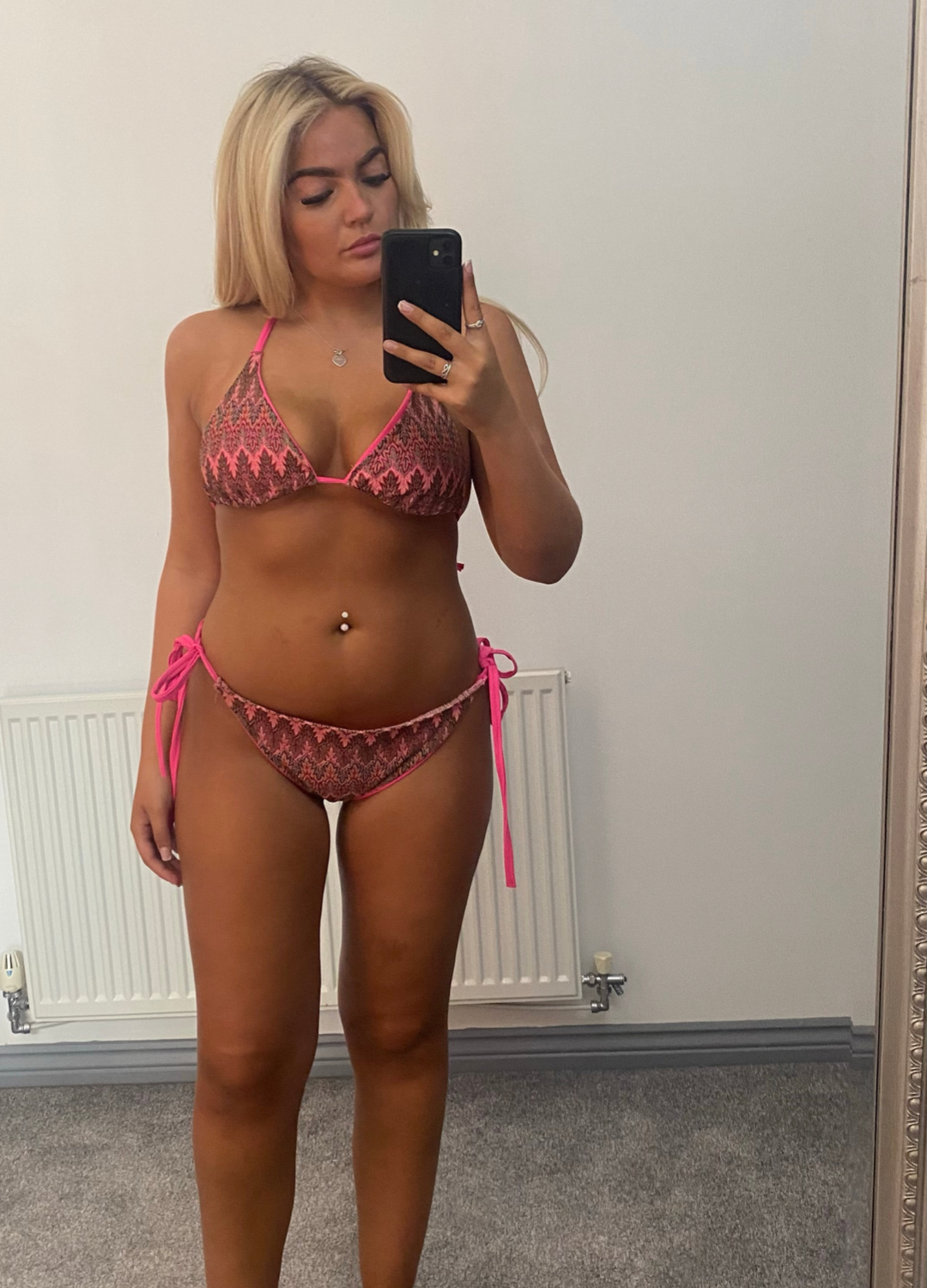 MISSI KINI NEON PINK