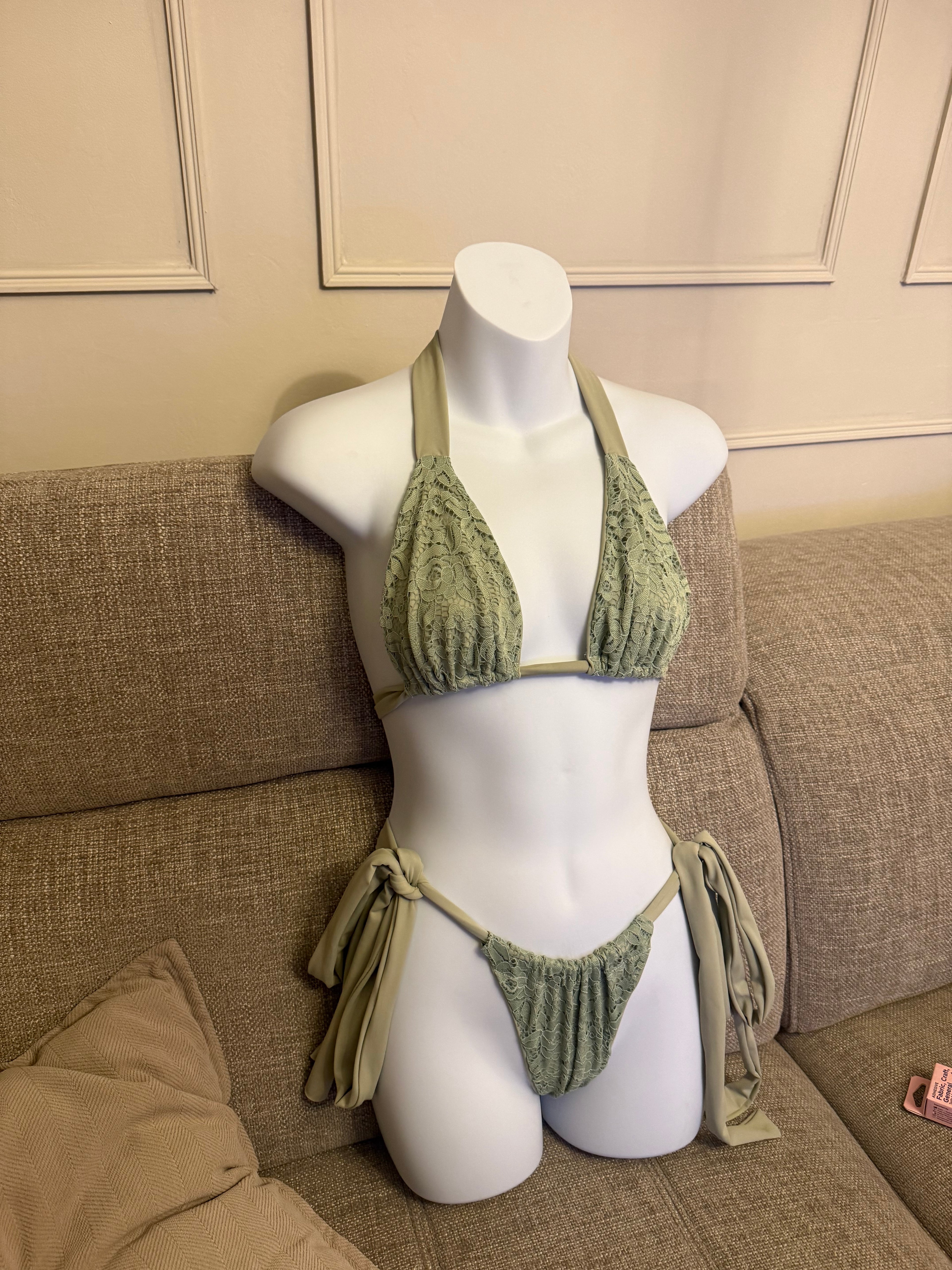 Sage Classic Lace Coord